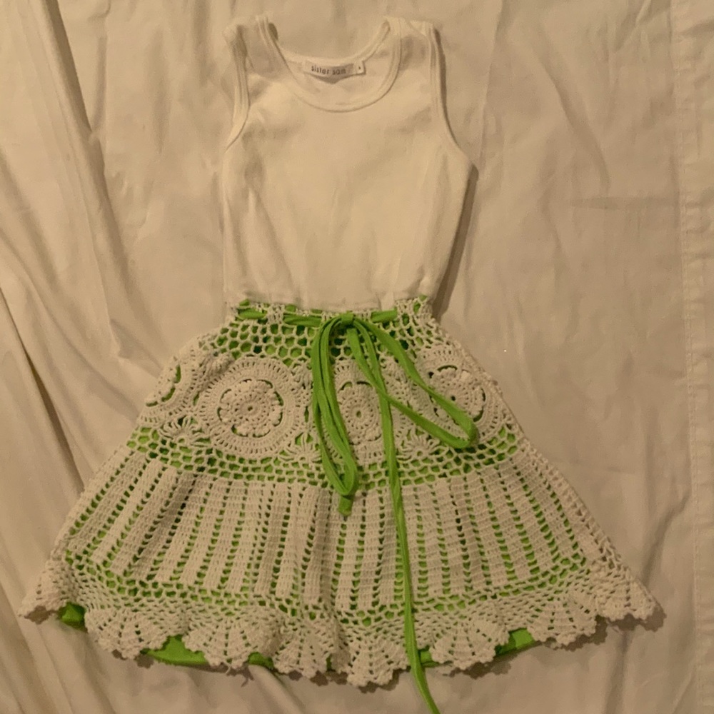 Girls dress